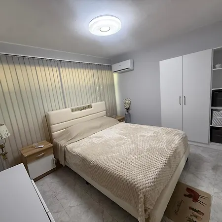 Pensión Prime Location - Shared Bath *