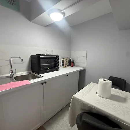 Pensión Prime Location - Shared Bath *